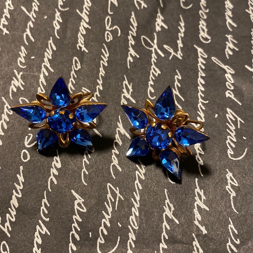Vintage Blue Rhinestone Earrings